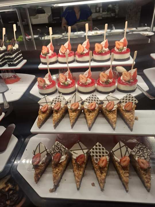Gastro Dream World Hill Hotel