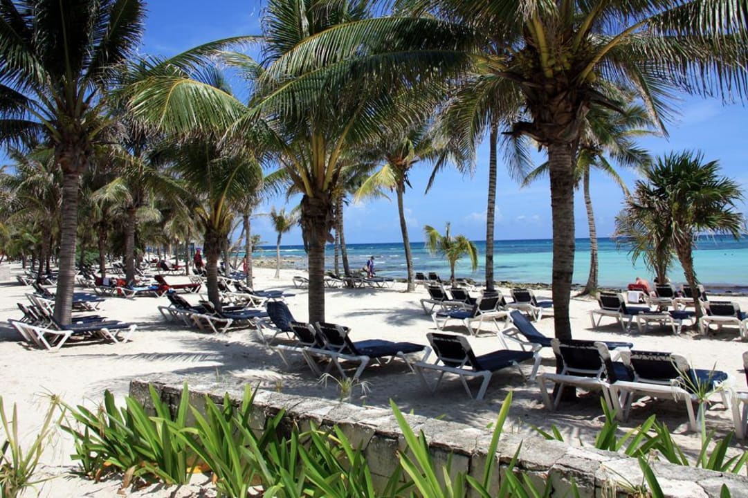 Nur ein Stückchen vom Strand Barceló Maya Grand Resort
