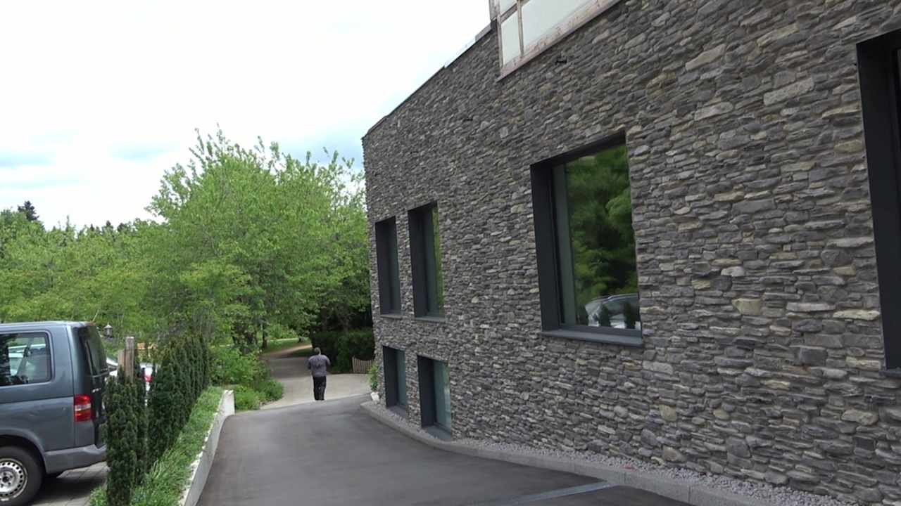 Außenansicht Hotel Grüner Wald