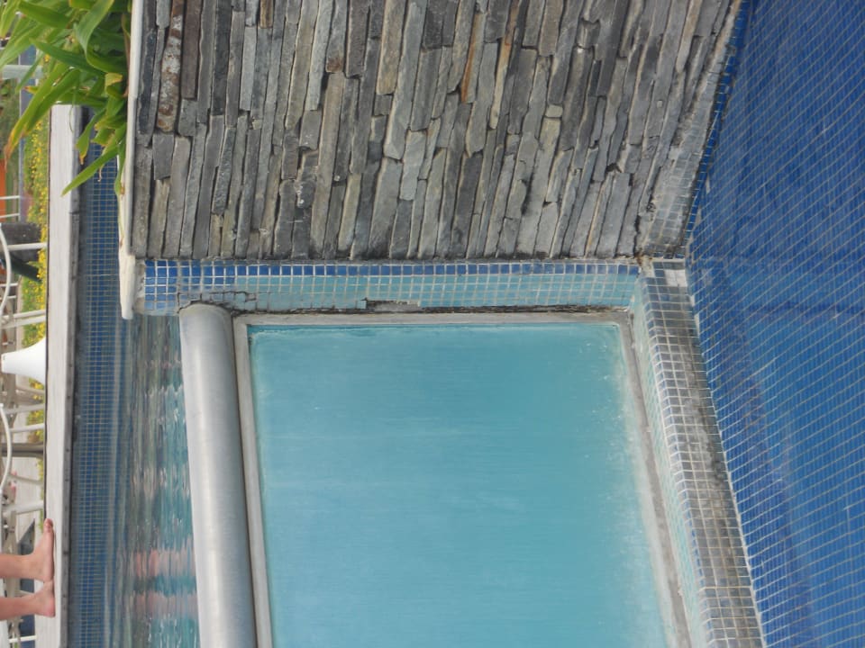 Old and dirty pools Enotel Resort & Spa Porto De Galinhas