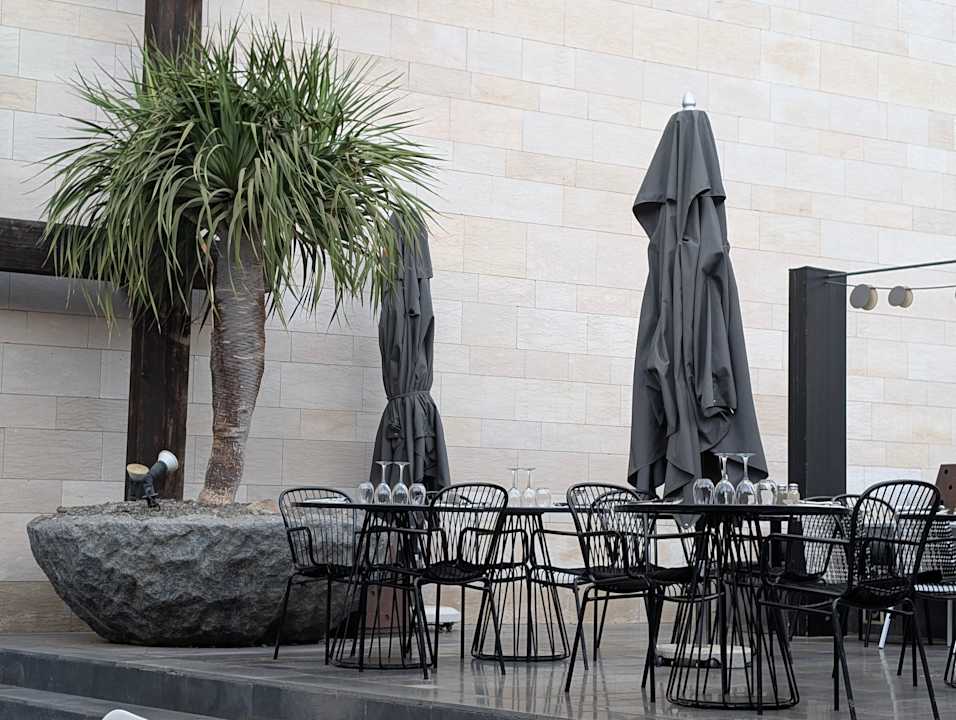 Gastro Salobre Hotel Resort & Serenity