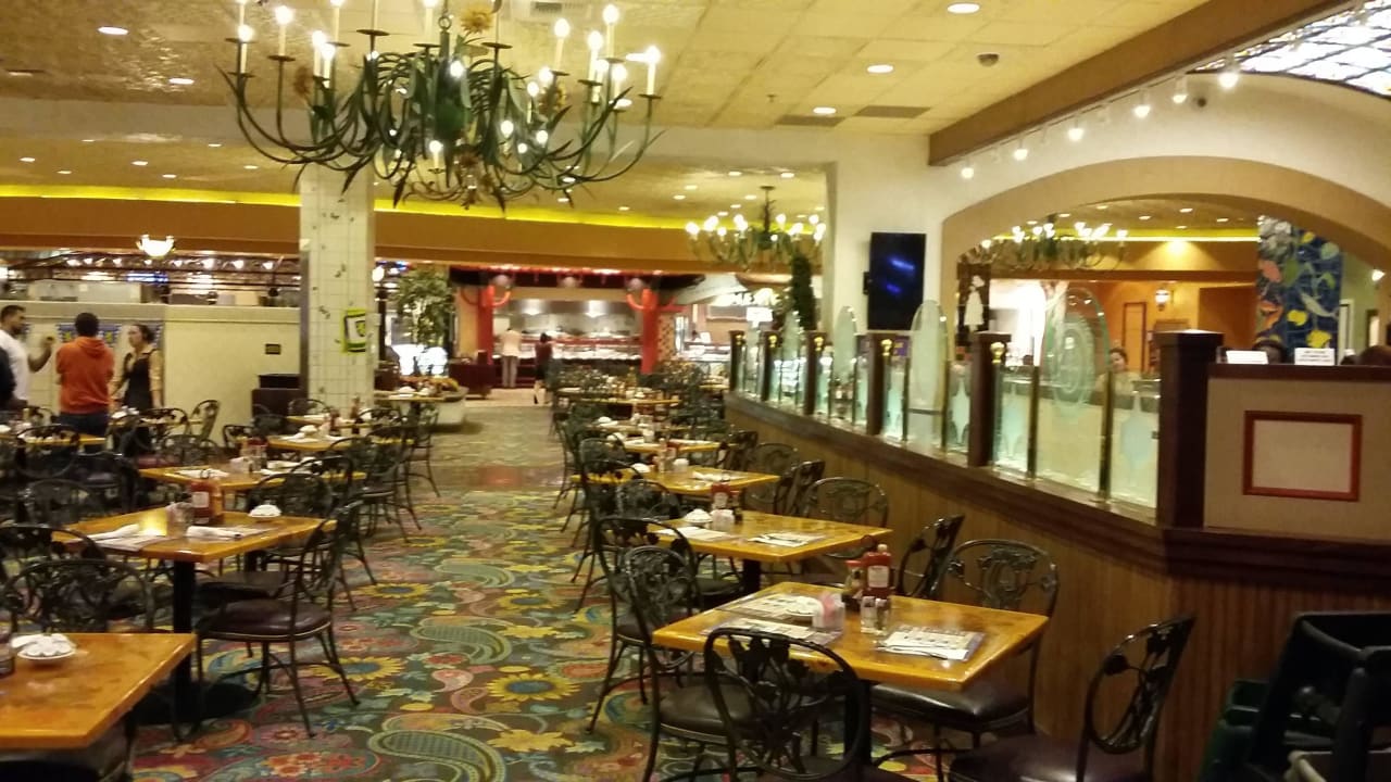 Fresh market buffet The Orleans Hotel & Casino