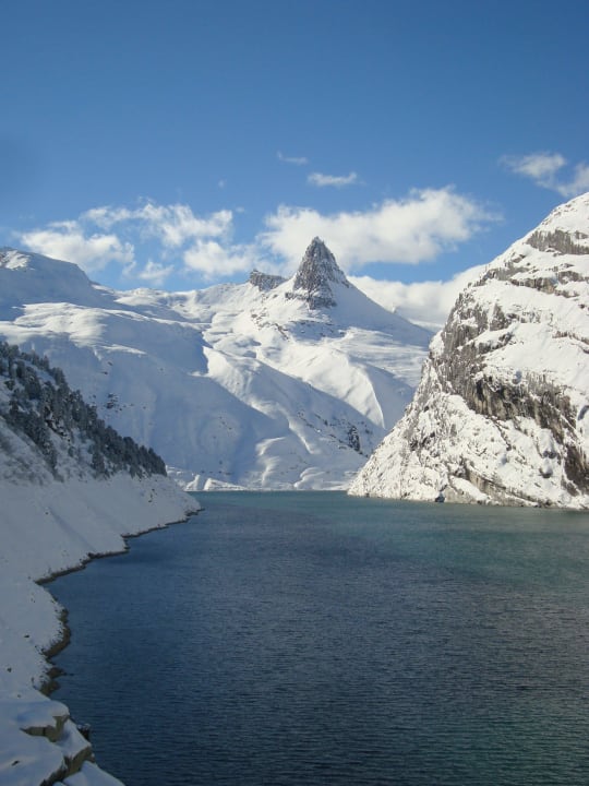 Zerfreilahorn mit stausee Hotel Garni Schnyder