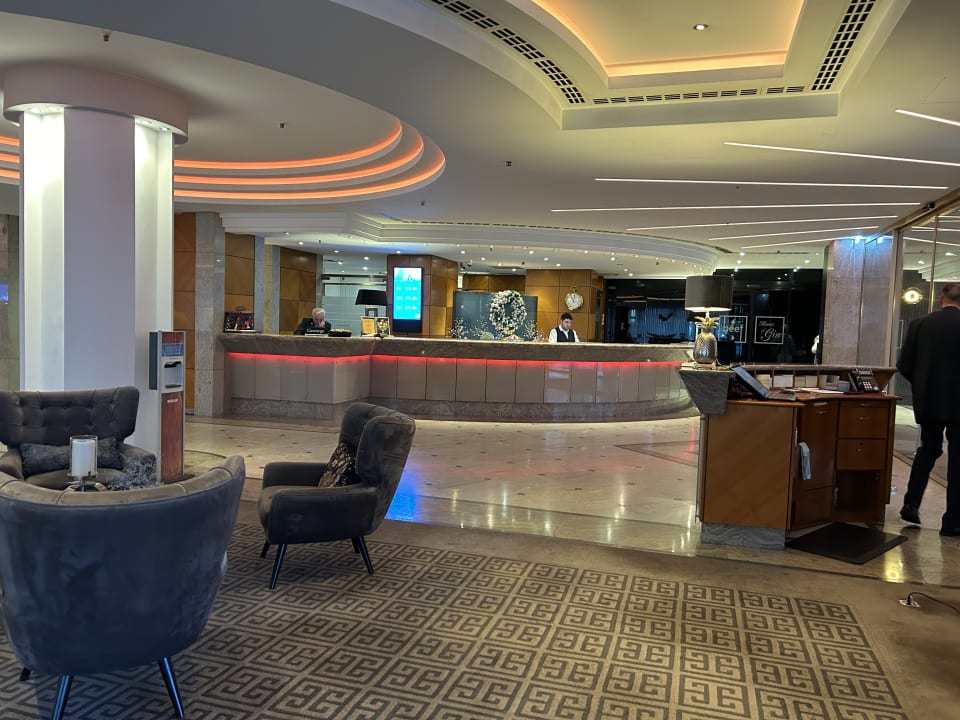 Lobby Hotel Palace Berlin