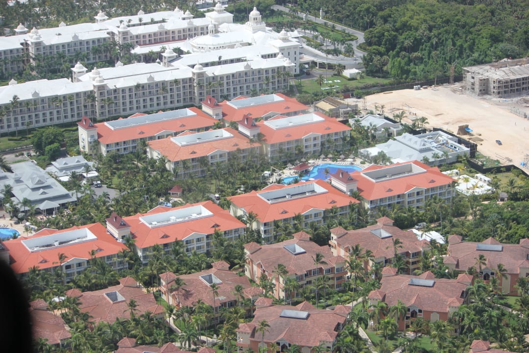 Unser Hotel von oben Bahia Principe Luxury Esmeralda