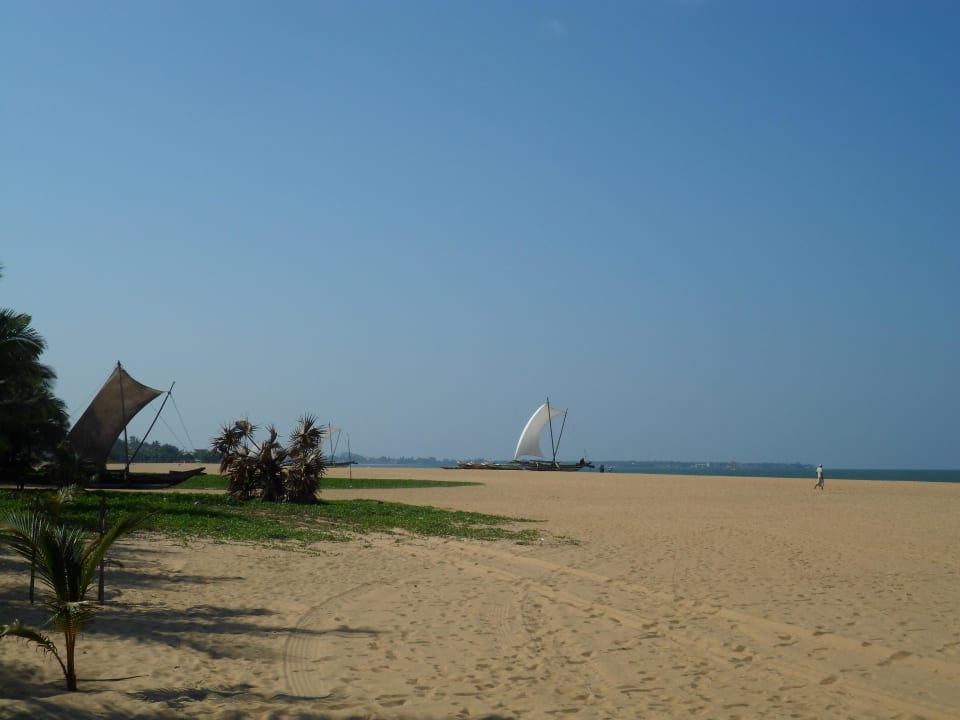 Strand Goldi Sands Hotel