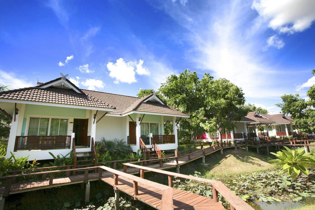 Overview Hotel Le Charme Sukhothai Resort