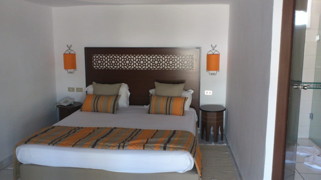 Bett Monarque Club Rivage