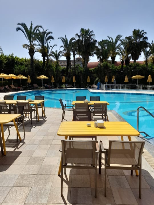 Pool Calimera Hane Garden