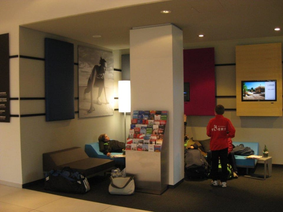 Sitzecke, Lobby Lindner Hotel Frankfurt Sportpark, part of JdV by Hyatt