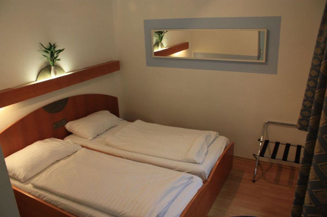 Doppelzimmer/Double room/Camera doppia Cityhotel am Domplatz