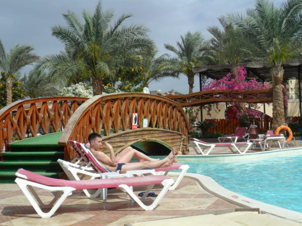 Подогреваемый бассейн Riviera Aqua Park Resort