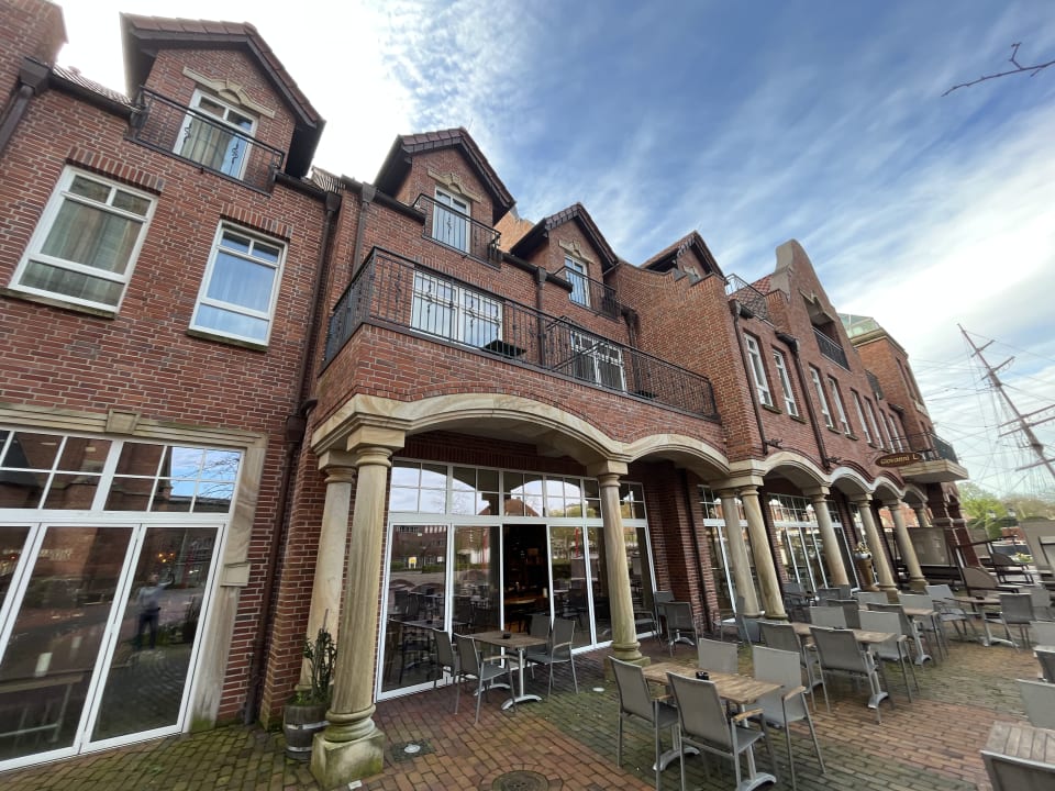 Außenansicht Arkadenhaus - Hotel Freiherr von Schwarzenberg