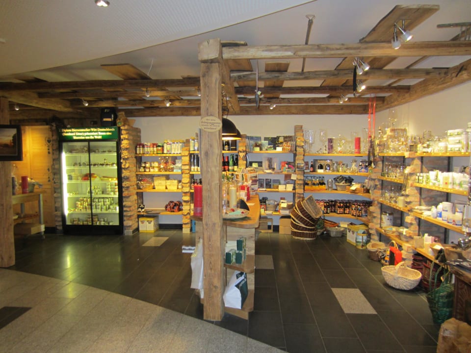 Kleiner Shop 1. Bier & Wohlfühlhotel Gut Riedelsbach