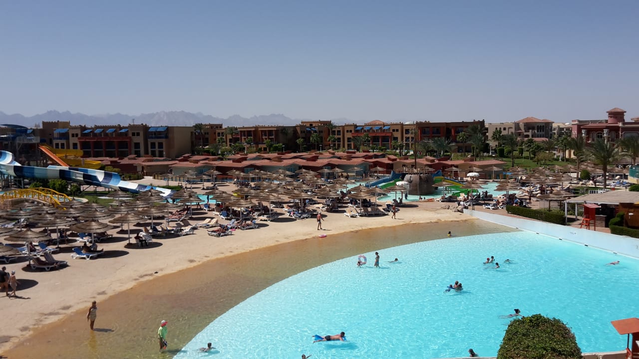 Pool Titanic Beach Spa & Aqua Park