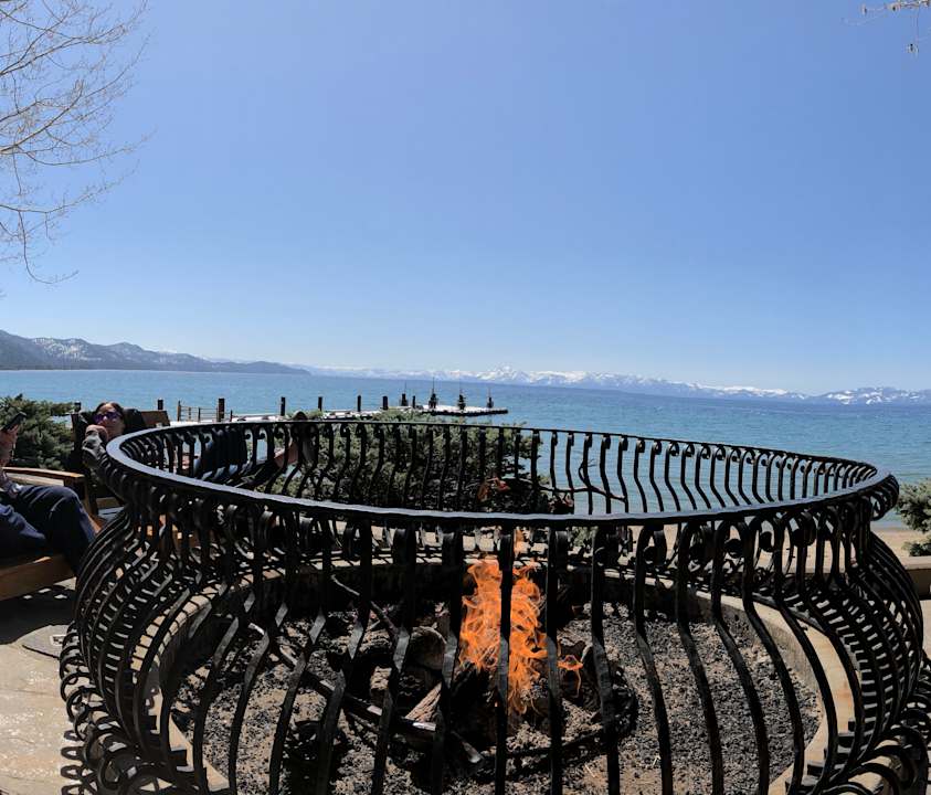 Gastro Hotel Hyatt Regency Lake Tahoe Resort, Spa and Casino