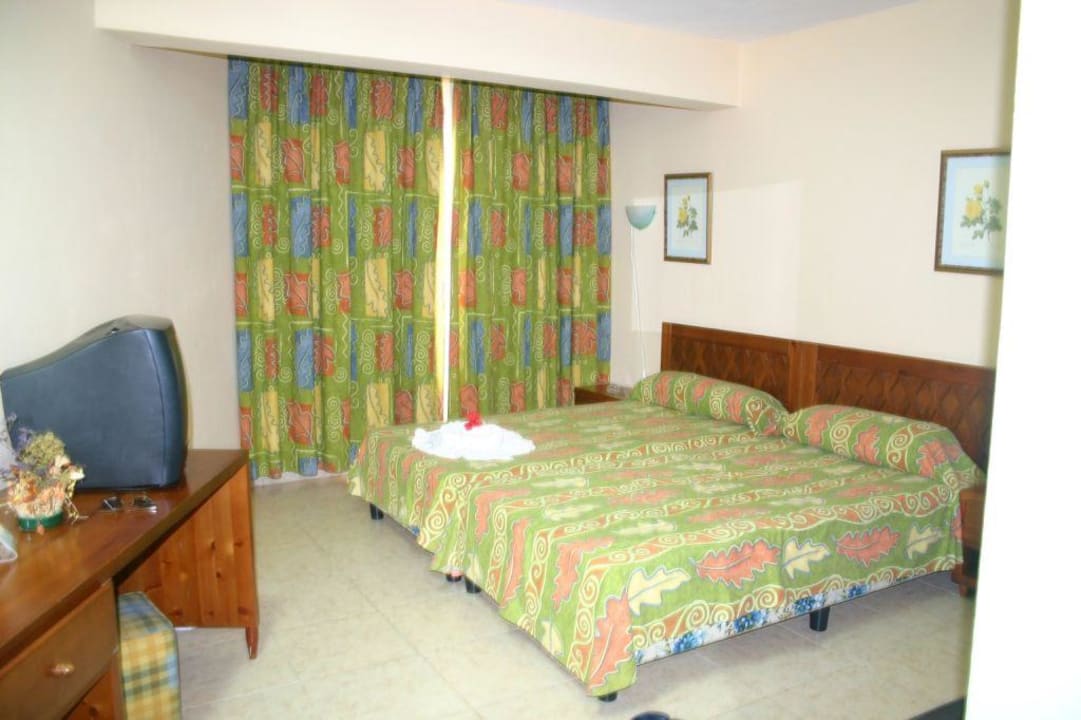 Die Zimmer waren ok. Aber es hat gestunken. Hotel Los Caneyes