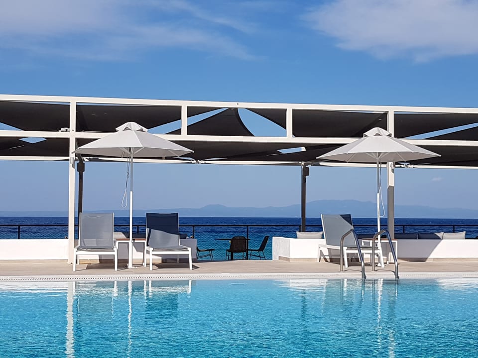 Pool Ammon Zeus Luxury Beach Hotel