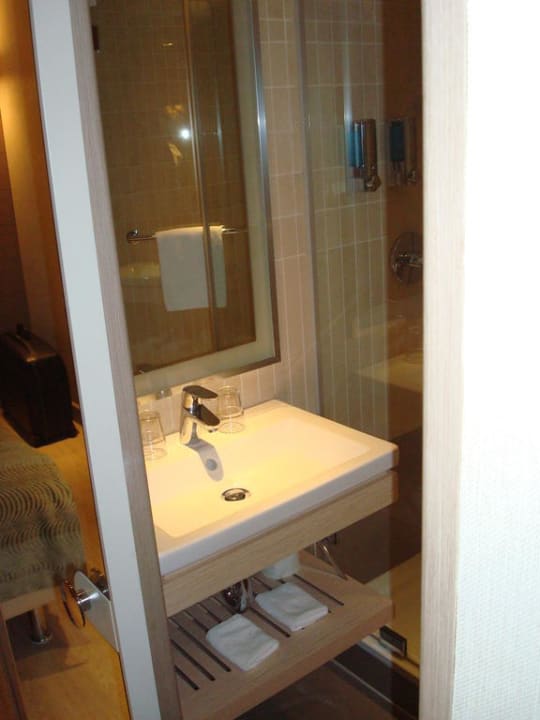 Badezimmer TITANIC Comfort Berlin Mitte