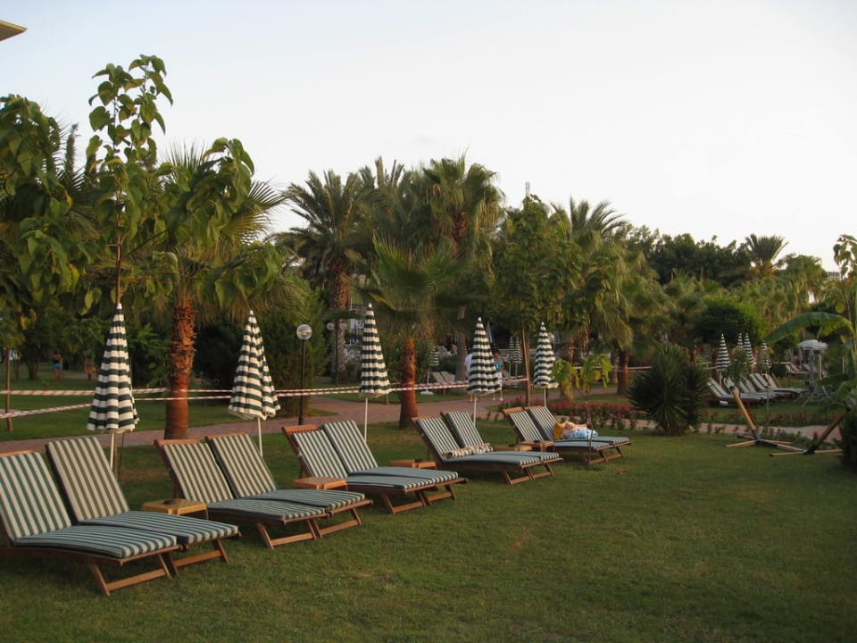 Zwischen Meer und Pool Lonicera Resort & Spa Hotel