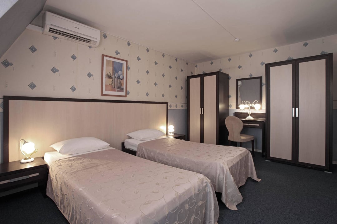 Полулюкс double / twin Hotel Lefortovo