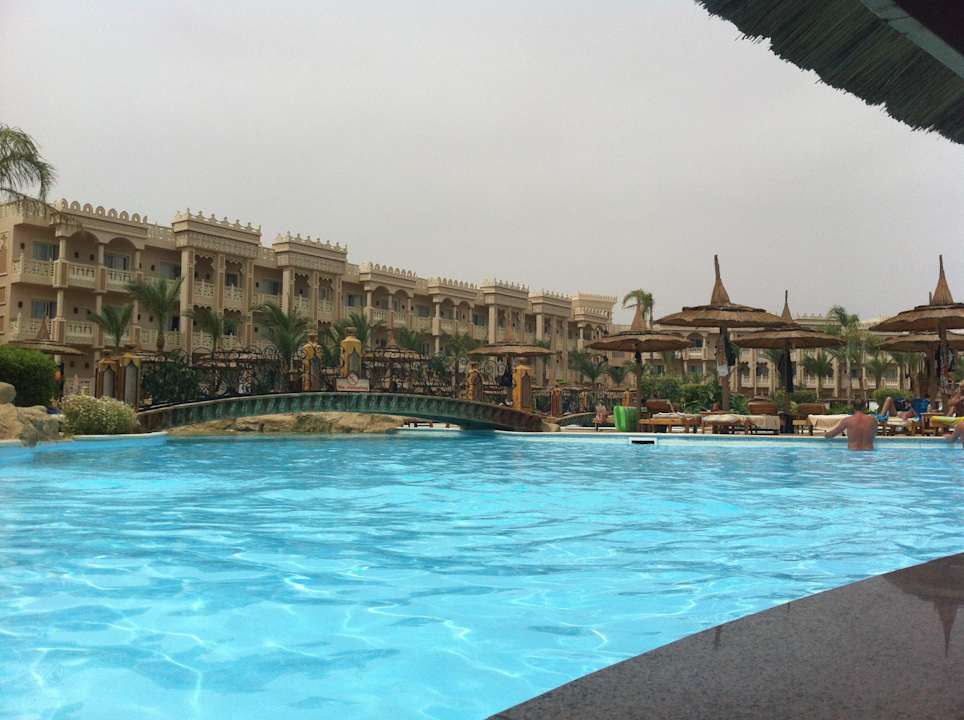 Poolbar Pickalbatros Palace Resort