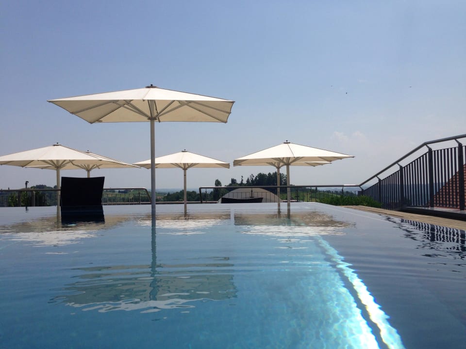 Pool Hotel Tschermonegg