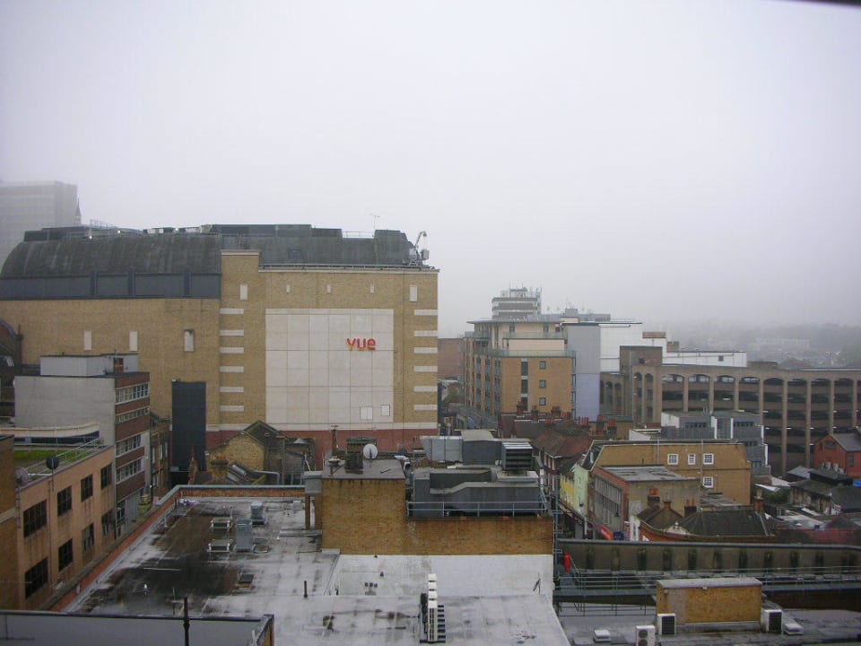 Ausblick aus der  8. Etage Holiday Inn Express London Croydon