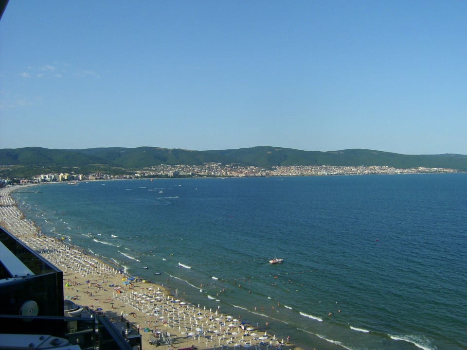 Blick vom Balkon im 17. Stock Burgas Beach Hotel