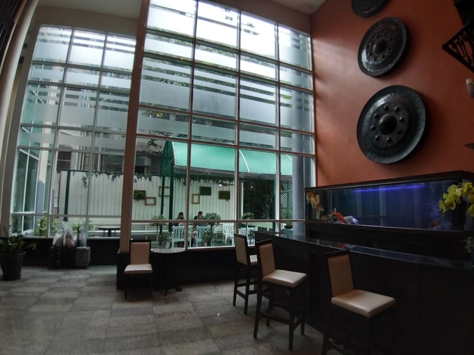 Lobby Pinnacle Lumpinee Park Hotel