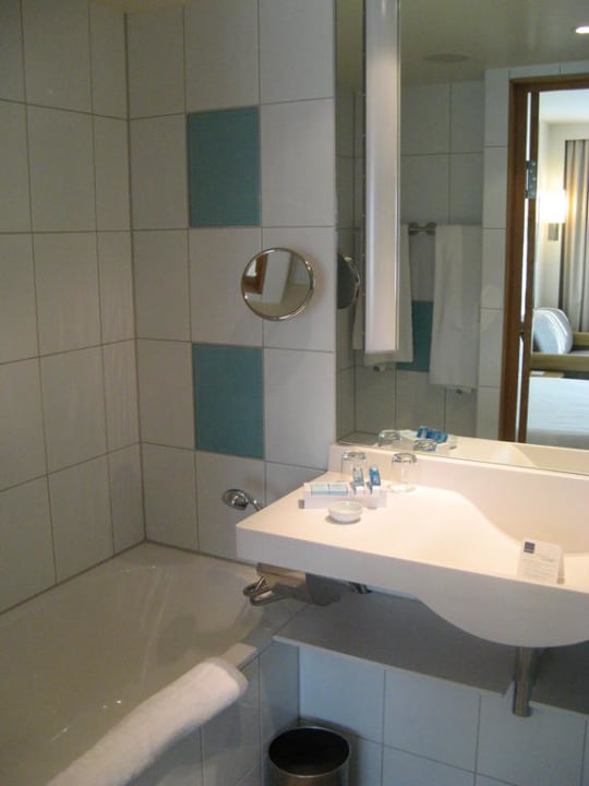 Bad Zimmer 319 Hotel Novotel Aachen-City