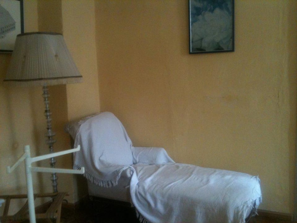 "Kinderbett" Hotel Schloss Zeilitzheim