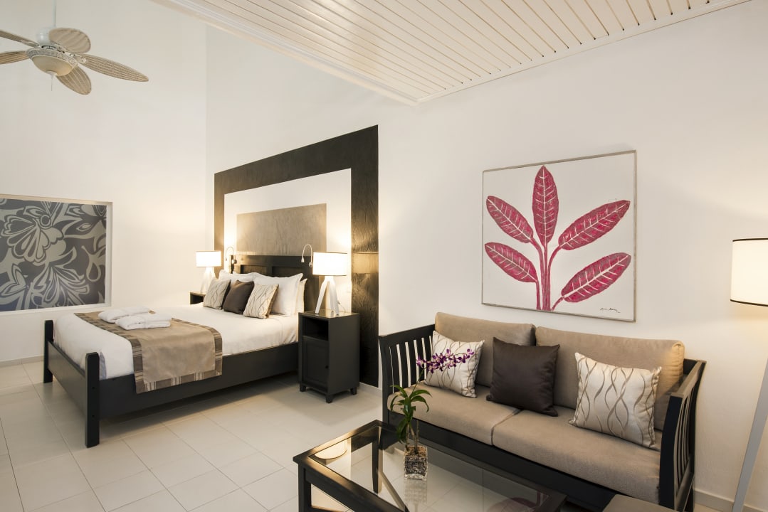 Zimmer Ocean Blue & Sand