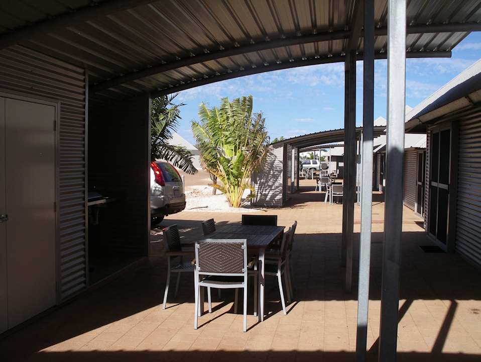 Außen - Eßbereich Exmouth Escape Resort