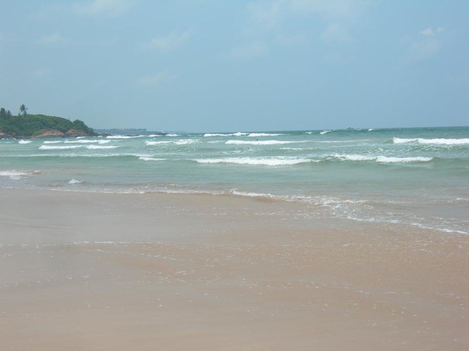 Beach Earl’s Reef Beruwala