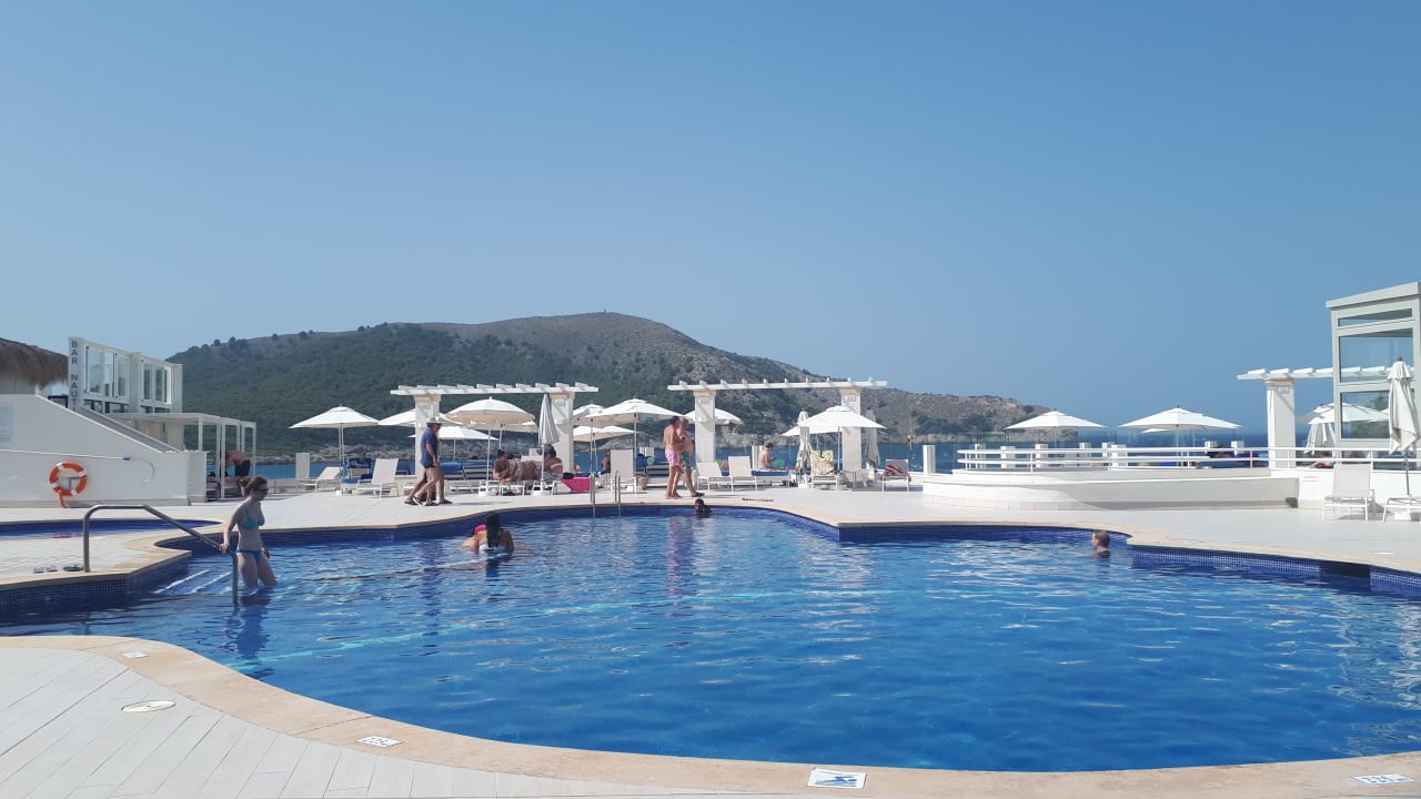 Pool Parque Nereida Suites Hotel