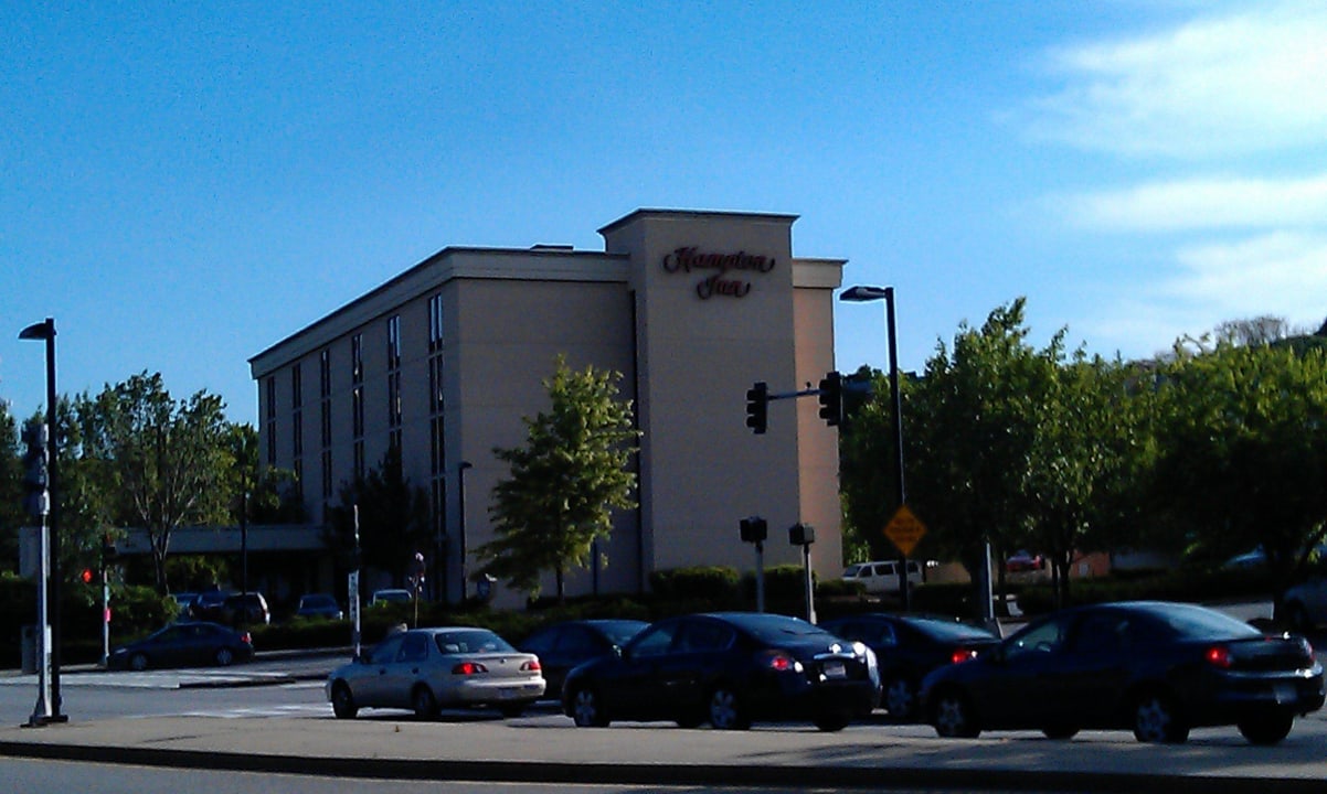 Von der Strasse aus Holiday Inn Express Worcester Downtown