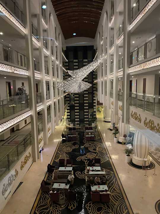 Sonstiges Adalya Elite Lara