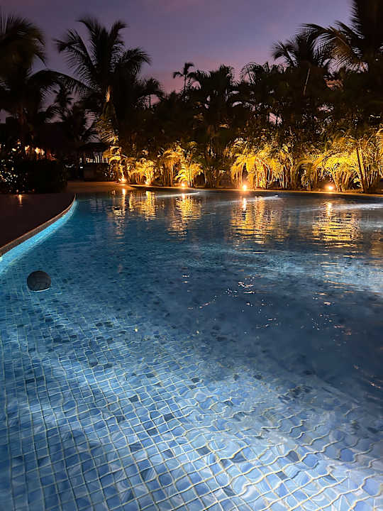 Pool Dreams Flora Resort & Spa - All Inclusive