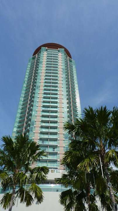 Hotel vom Fluss aus fotografiert Chatrium Hotel Riverside Bangkok