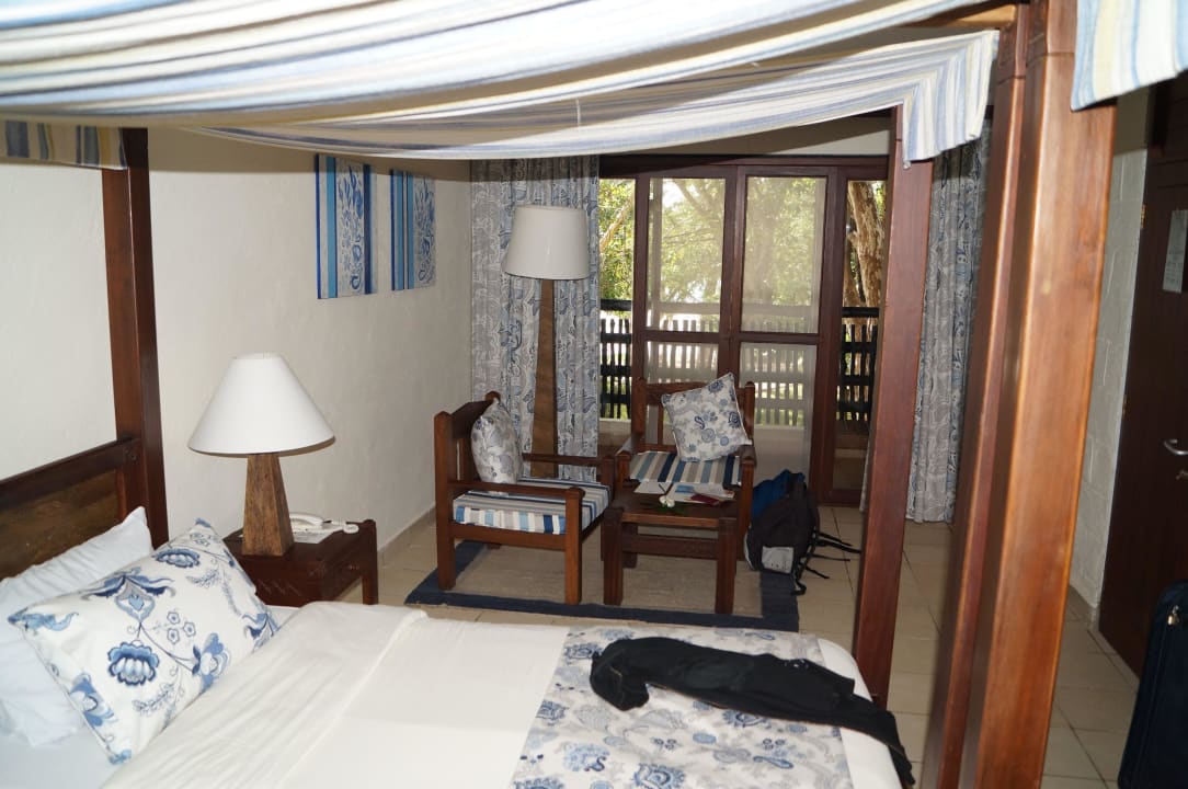 Bett Baobab Beach Resort & Spa