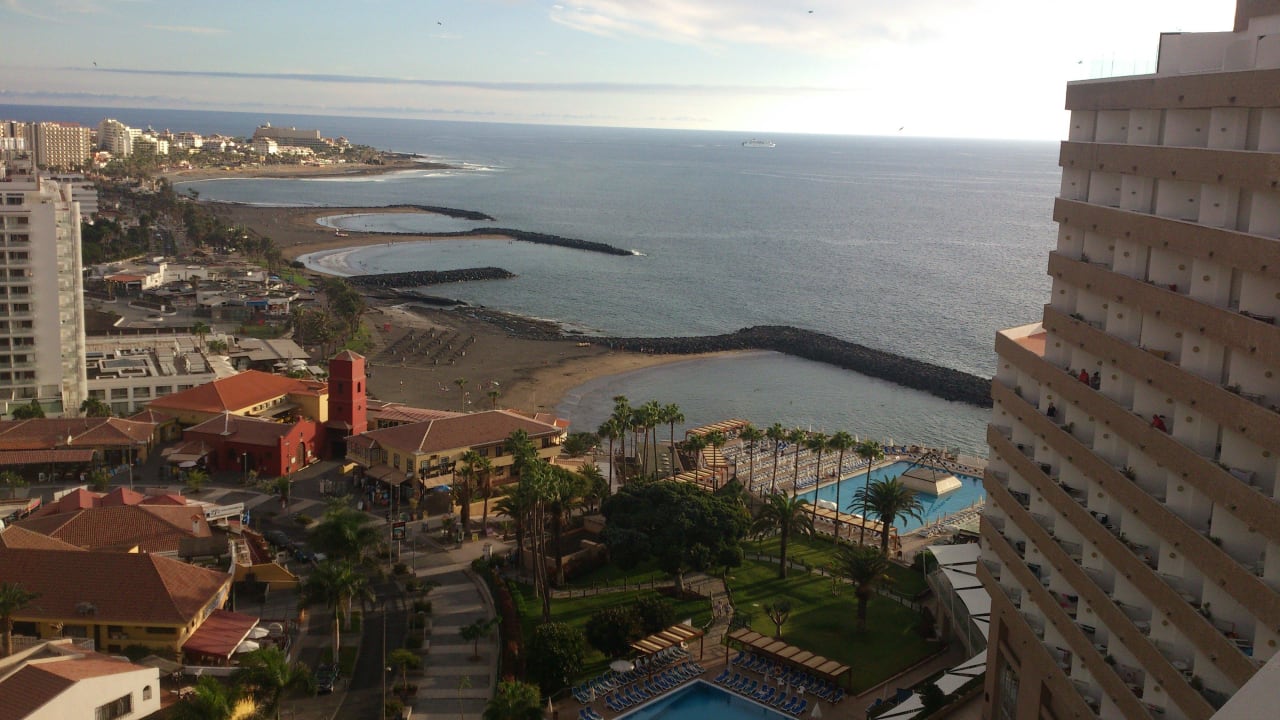 Вид на море Iberostar Waves Bouganville Playa