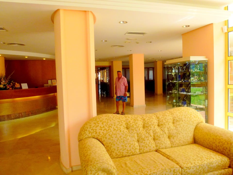 Lobby CM Playa del Moro