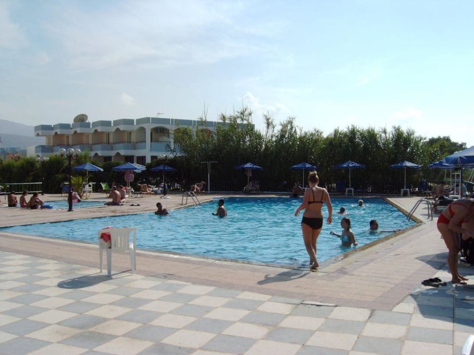 Pool Golden Beach Rethymnon