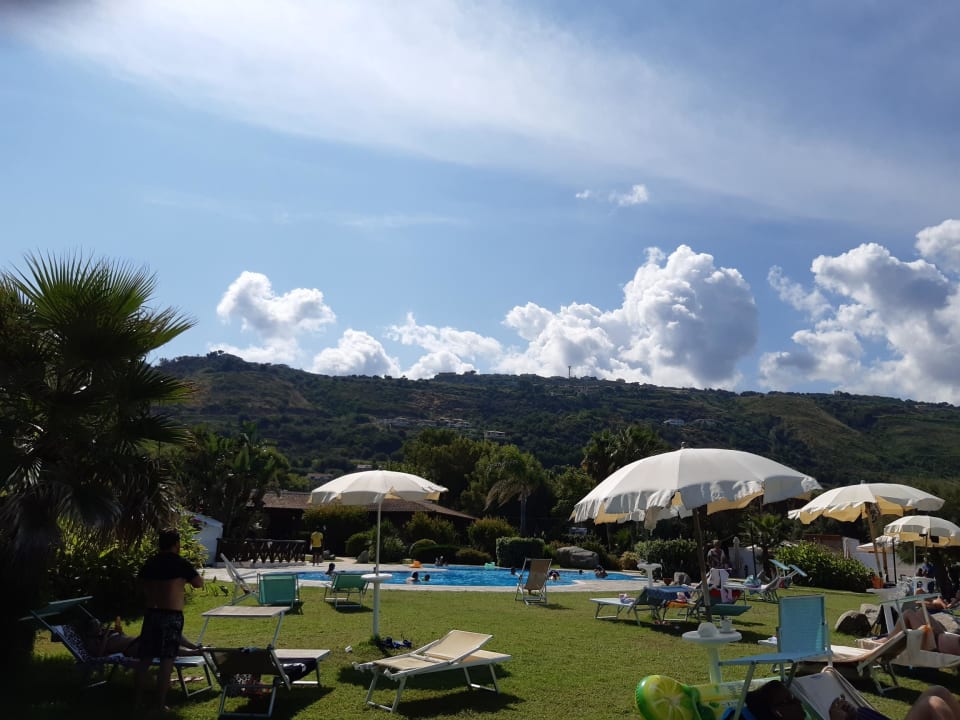 Pool BV Borgo del Principe