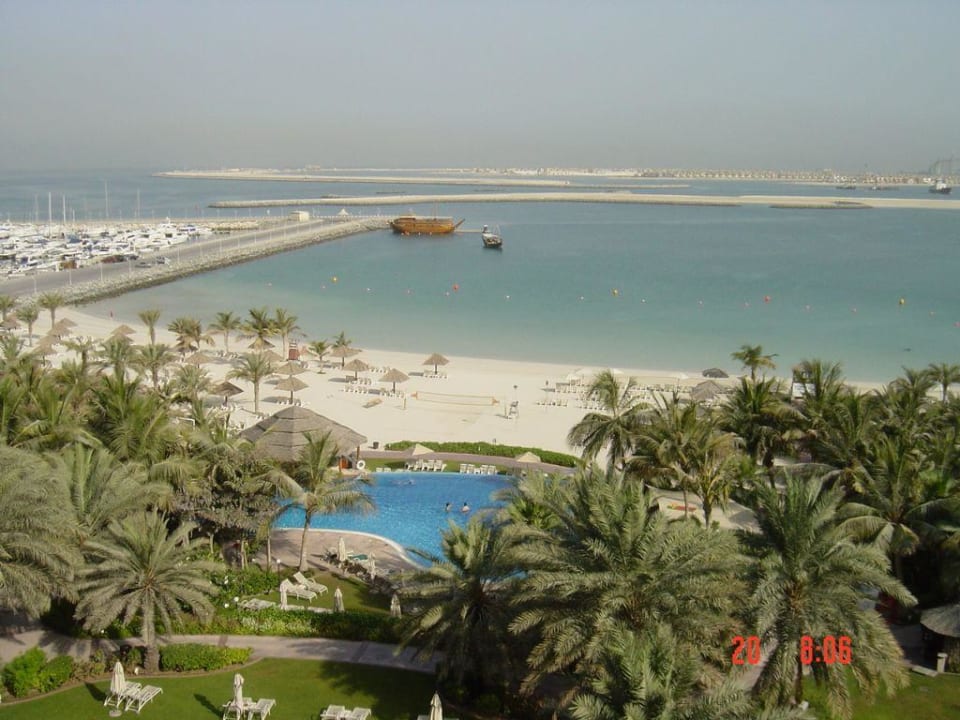 Außenanlage Pool Le Meridien Mina Seyahi Beach Resort & Waterpark