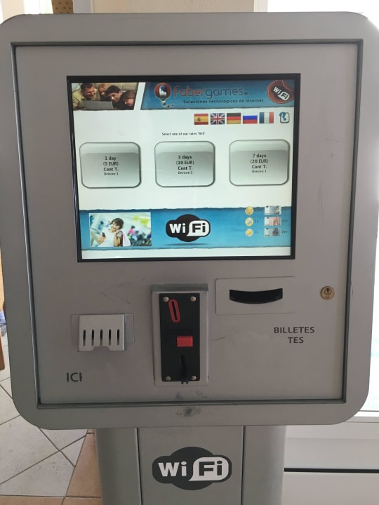 WLAN nur in der Lobby und das 30 min. gratis Hotel Riu Vistamar