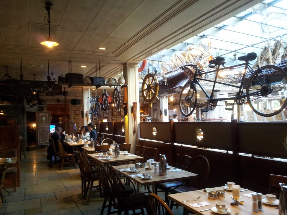 Restaurantbereich Bell Rock Hotel Bell Rock Europa-Park