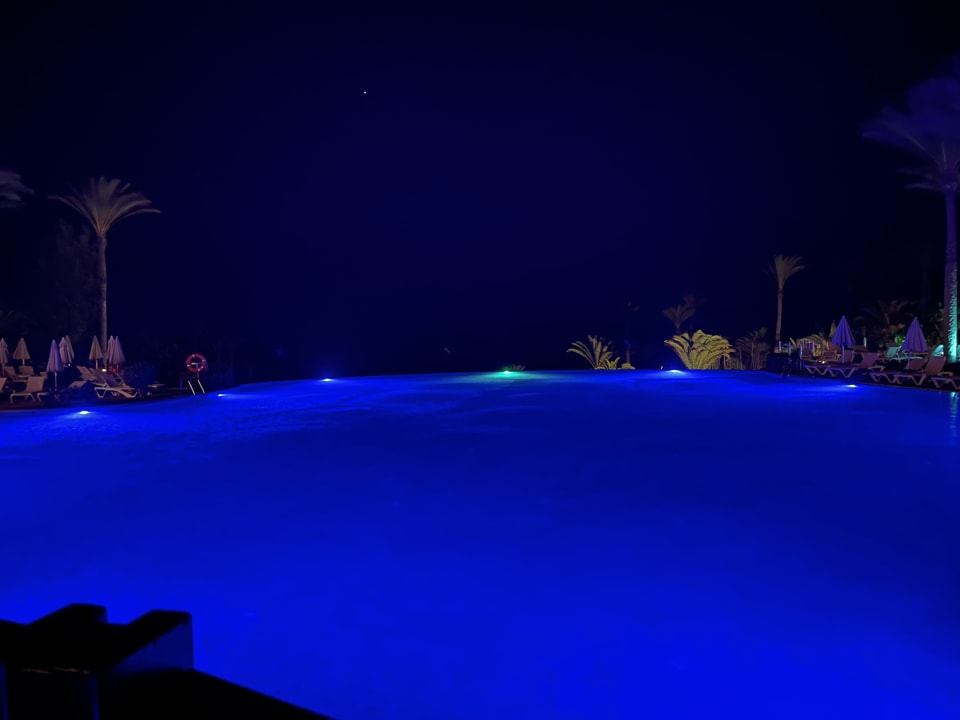 Pool R2 Rio Calma Hotel & Spa & Conference
