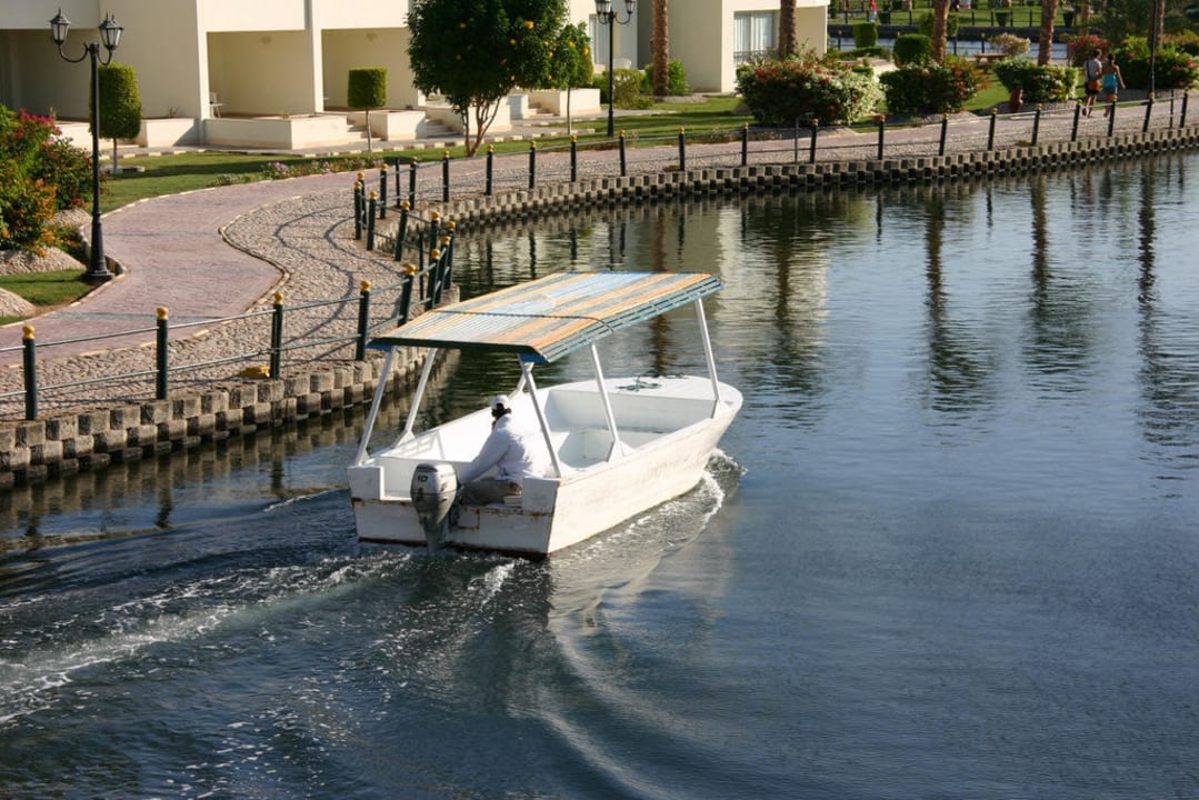Motorboot in der Lagune Pickalbatros Dana Beach Resort - Hurghada